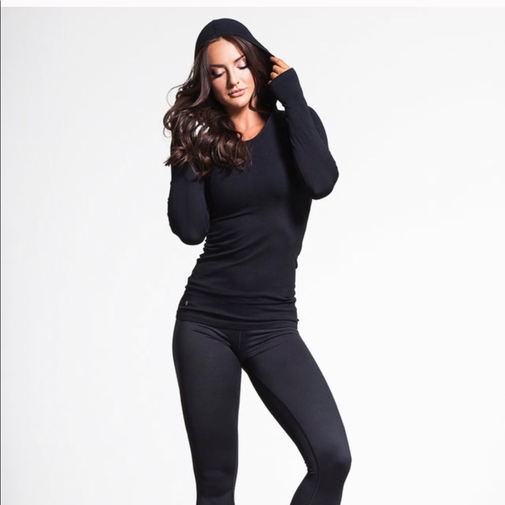 Nux Selene carbon 38 hooded workout top